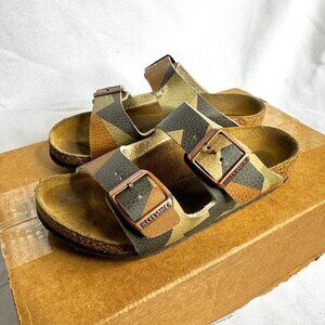Birkenstock Arizona SFB Sandals Birko-Flor Camo 2-Strap -  Girl's - EU Size 33